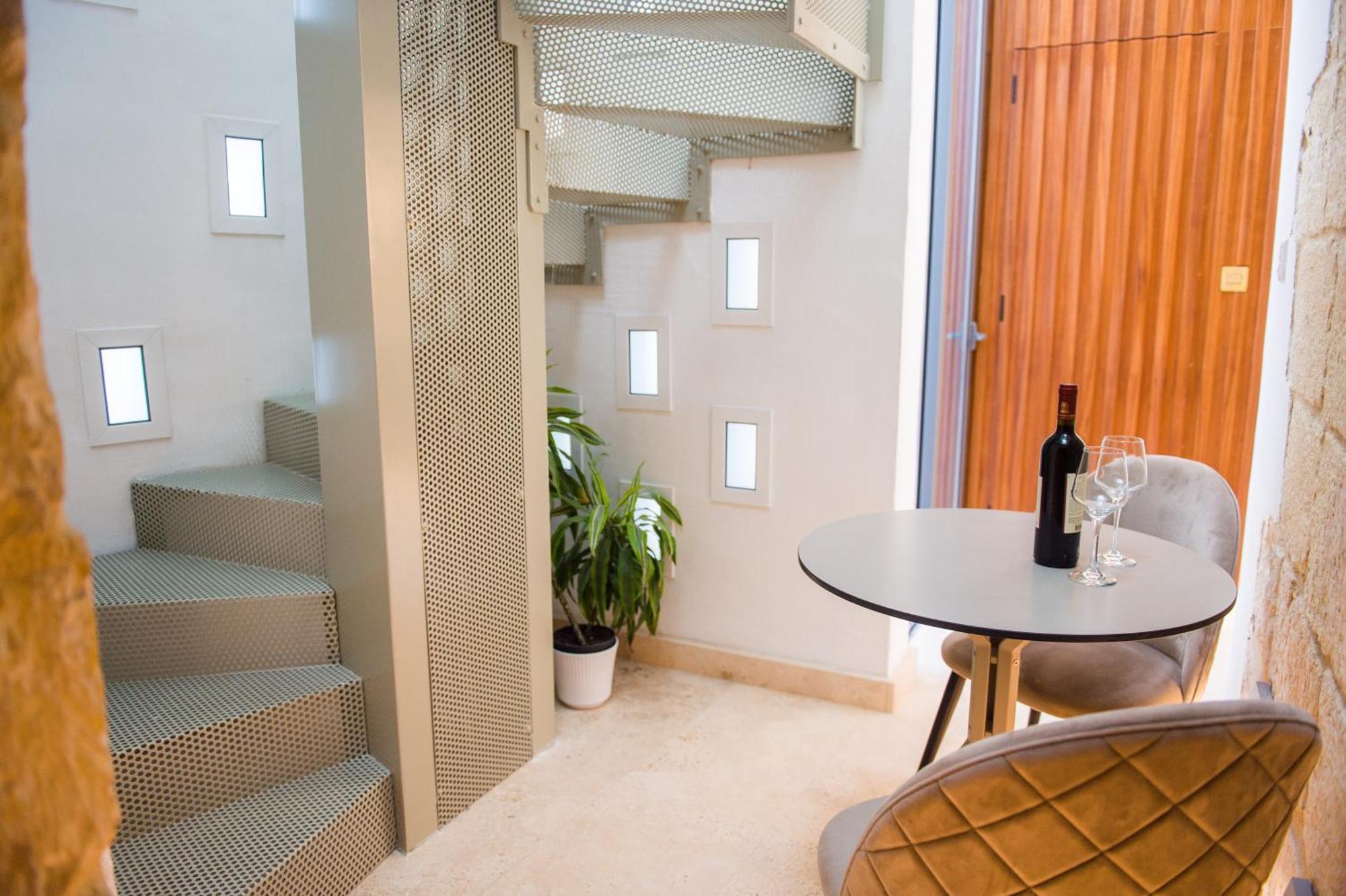 San Anton Suites Attard Eksteriør billede