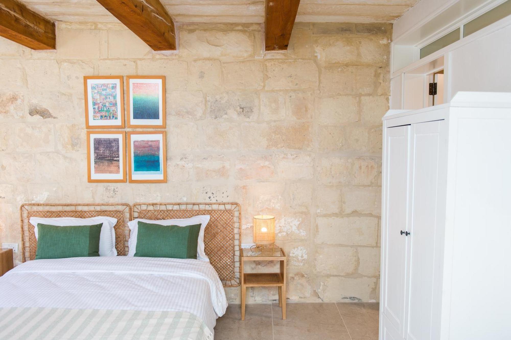 San Anton Suites Attard Eksteriør billede